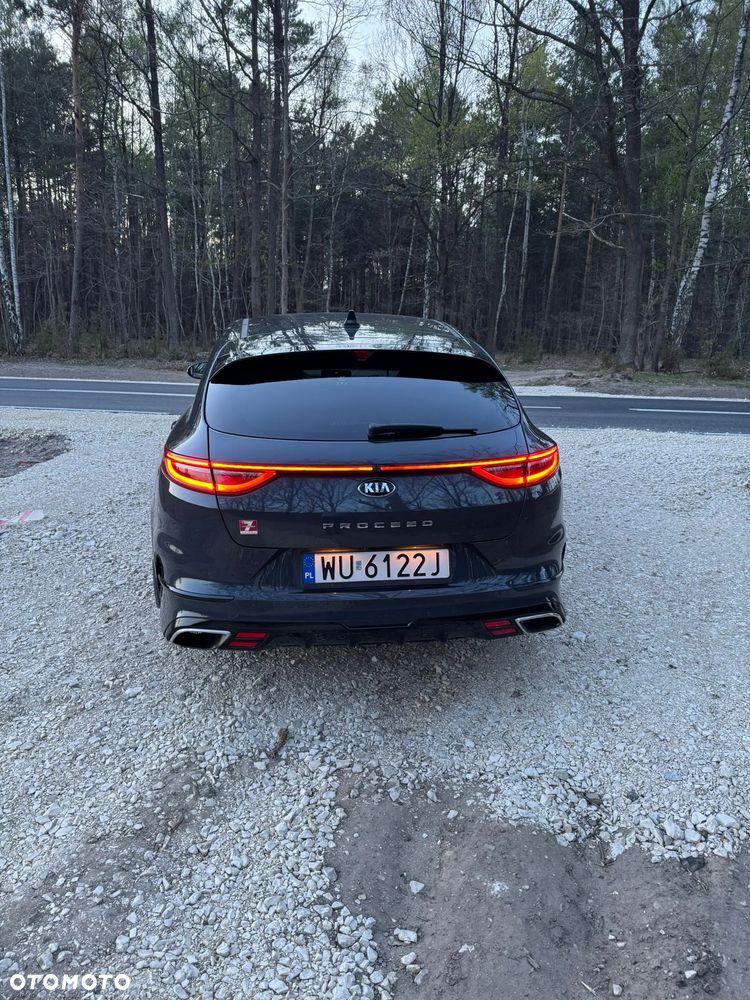 Kia ProCeed - 5