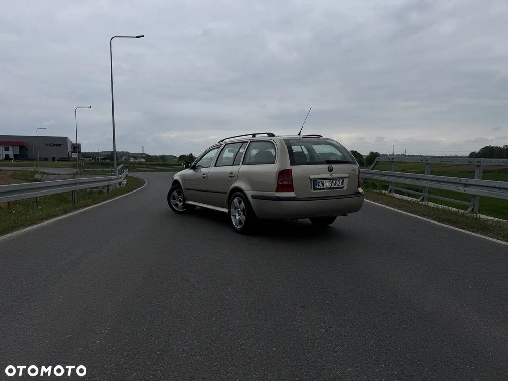 Skoda Octavia 1.9 TDI Elegance - 2