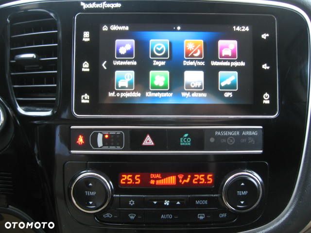 Mitsubishi Outlander 2.0 Intense + SDA 4WD CVT - 33