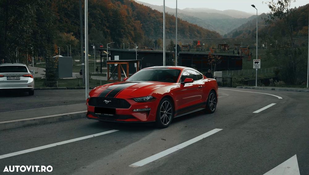 Ford Mustang - 2