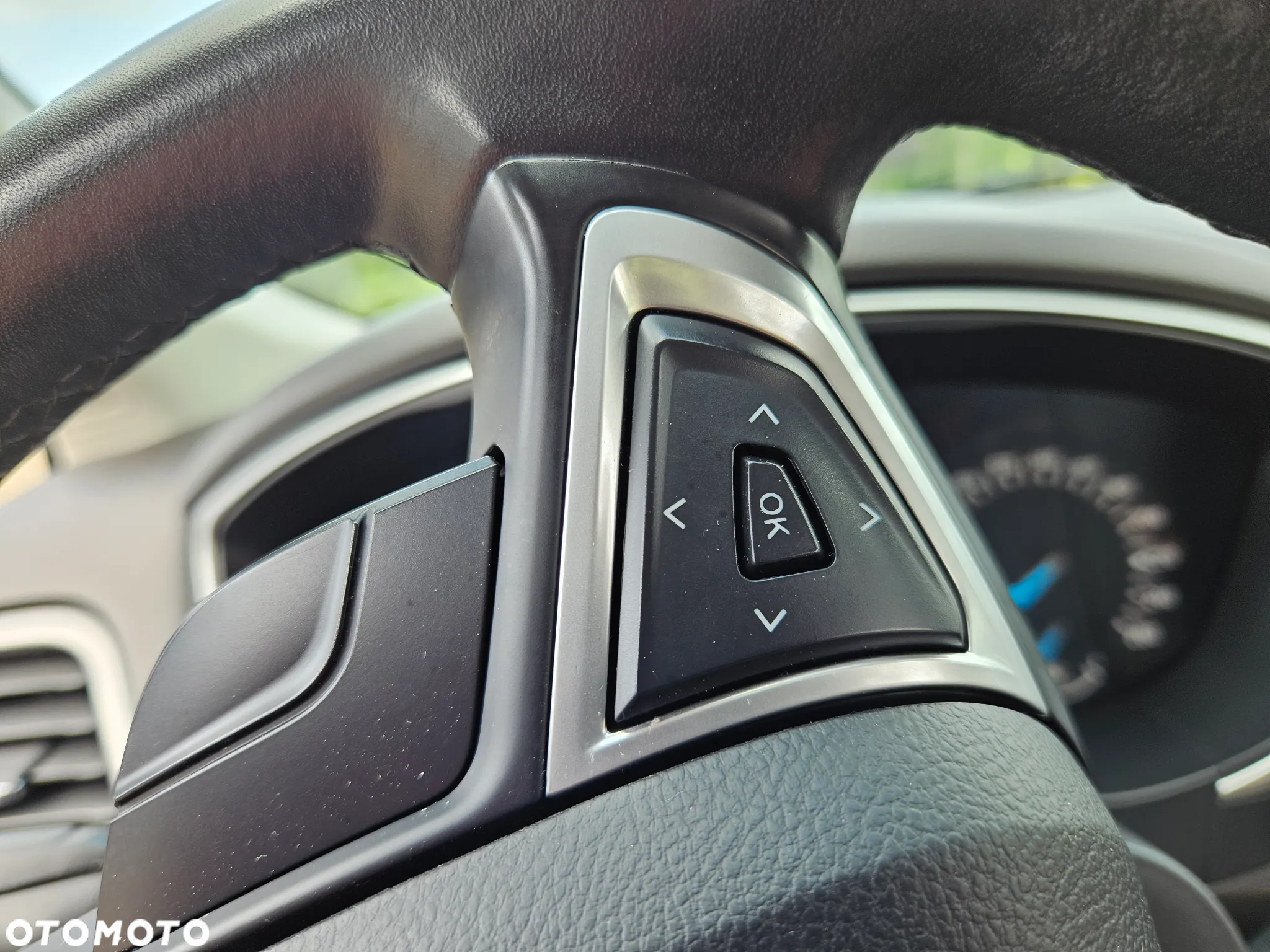 Ford Mondeo 1.5 EcoBoost Trend - 19