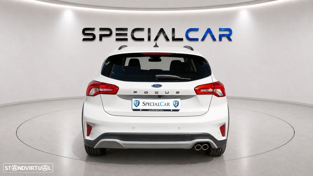Ford Focus 1.0 EcoBoost Active X - 9