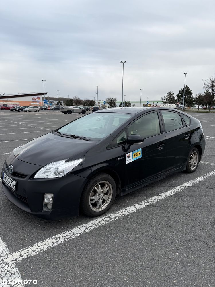 Toyota Prius - 1