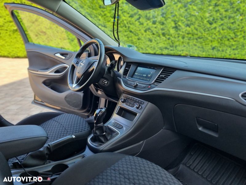 Opel Astra Sports Tourer 1.2 Turbo Elegance - 12