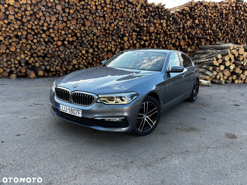BMW Seria 5 520d xDrive Luxury Line - 1
