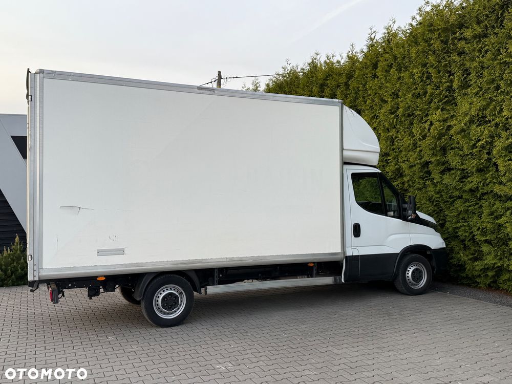 Iveco Daily - 12