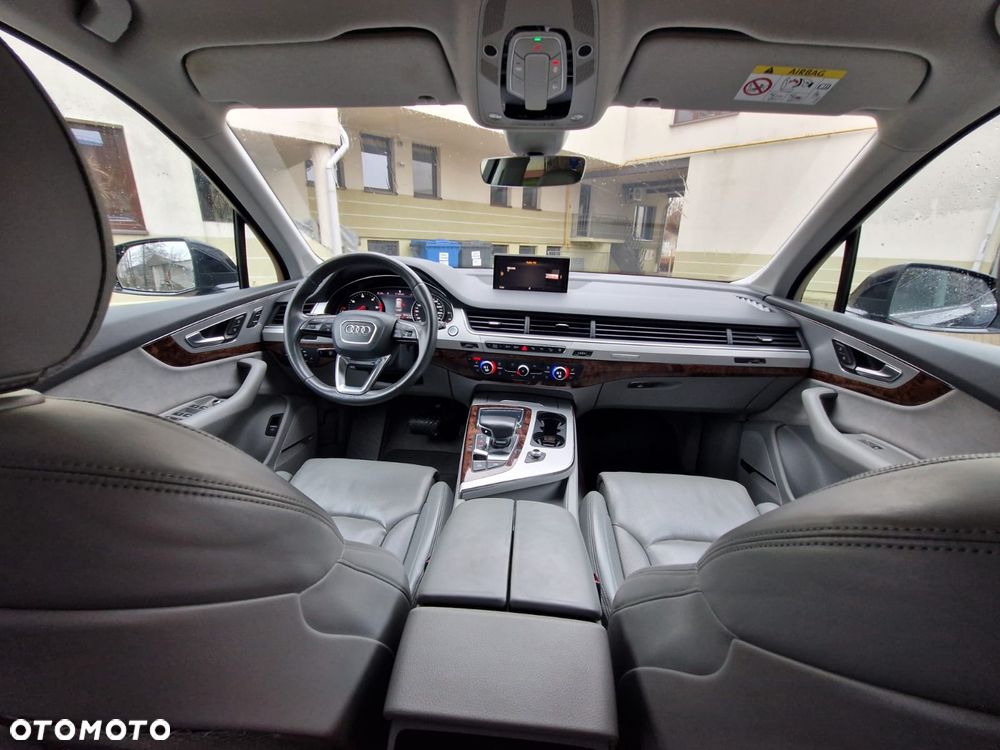 Audi Q7 - 16