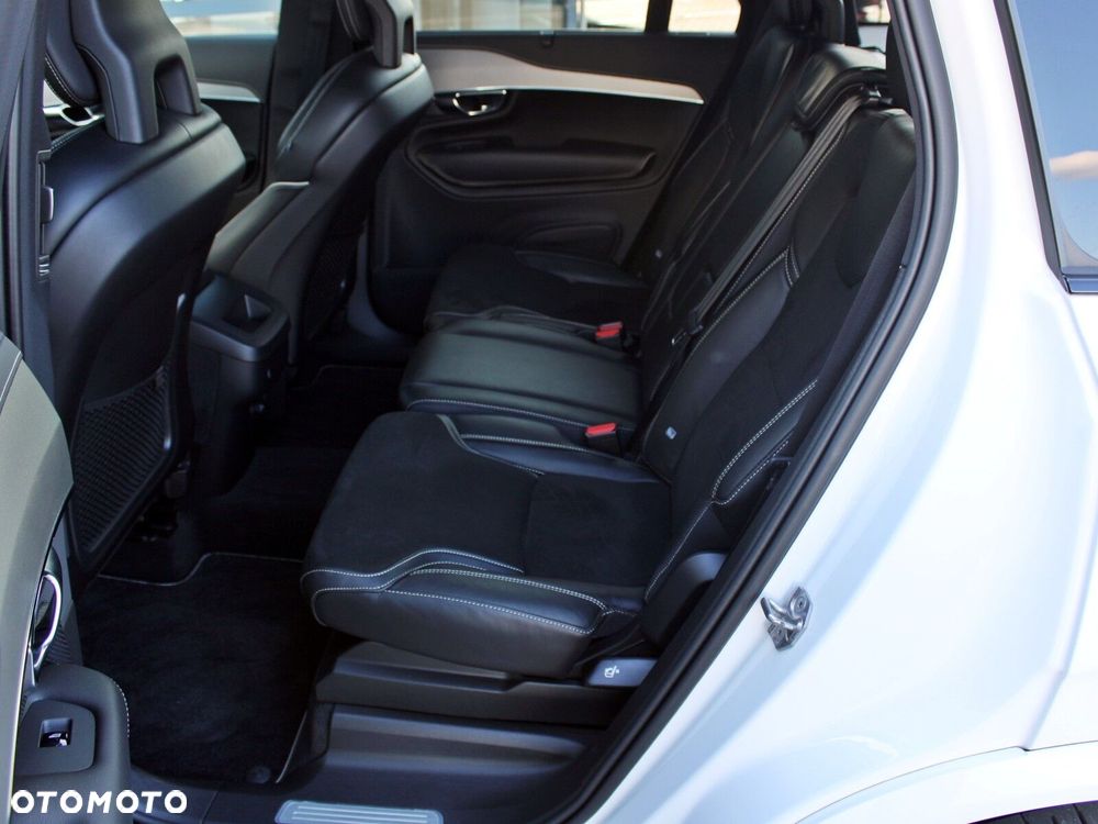 Volvo XC 90 D5 SCR AWD R-Design - 16