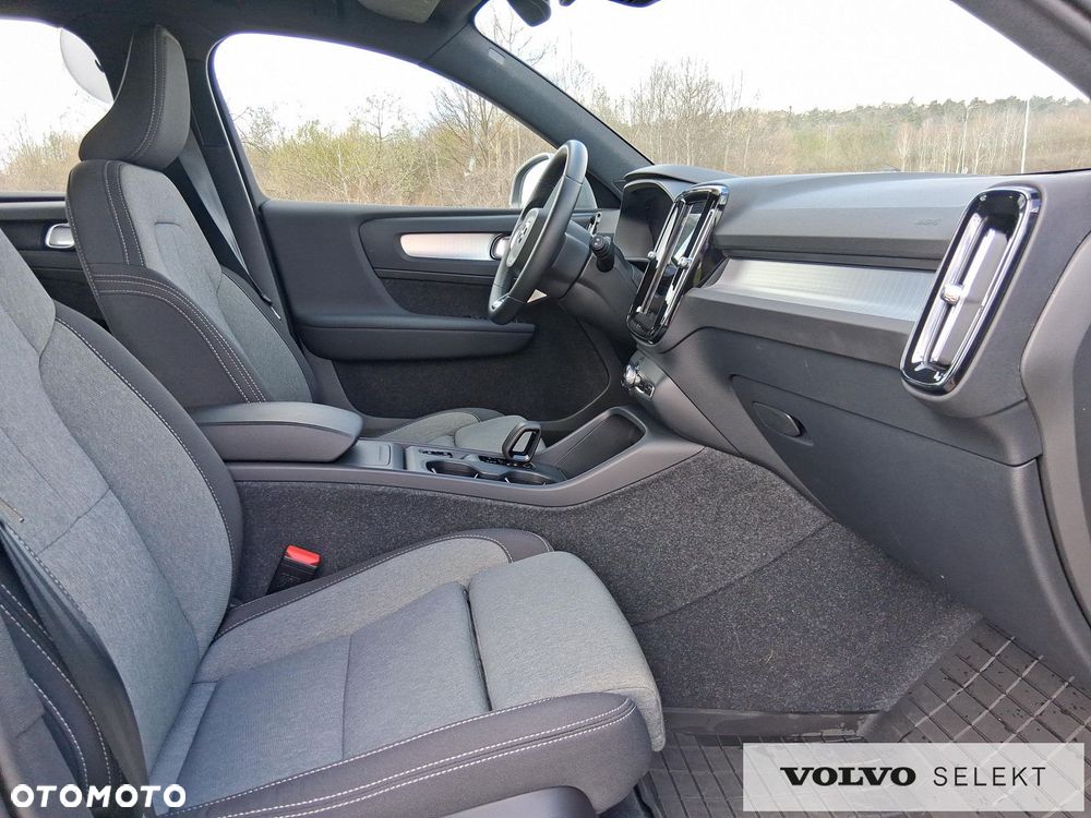 Volvo XC 40 - 11