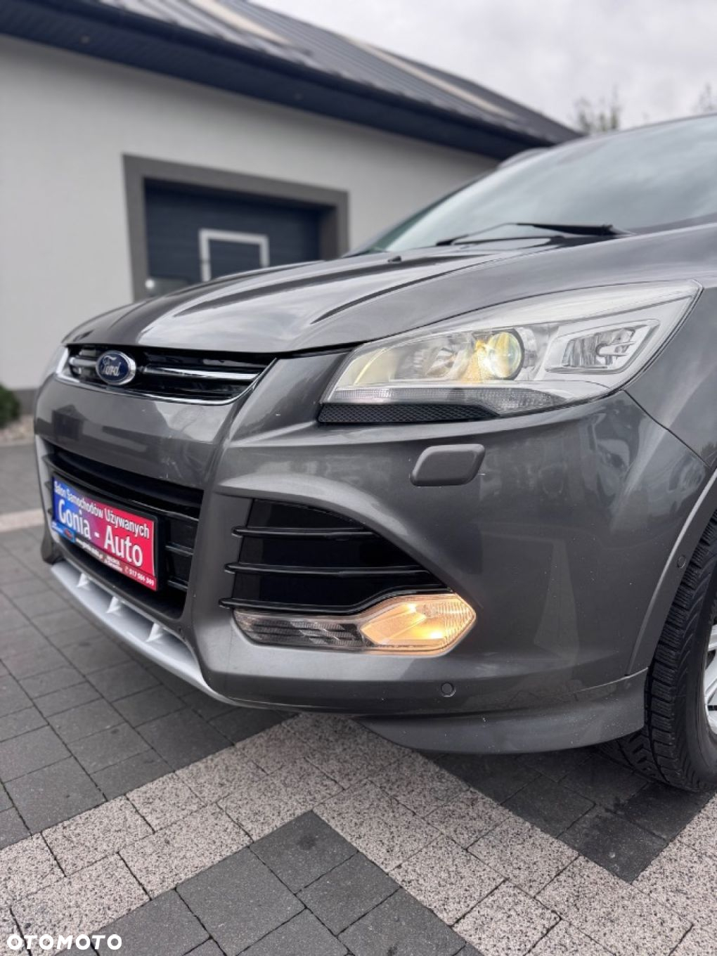 Ford Kuga - 8