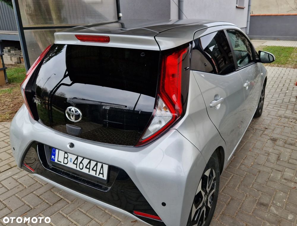 Toyota Aygo x-JBL - 9