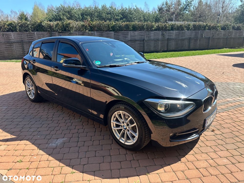 BMW Seria 1 120d Sport-Aut Sport Line - 1