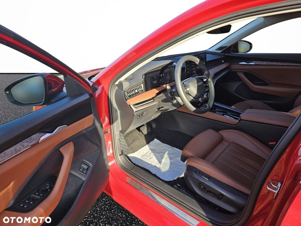 Skoda Superb 1.5 TSI Plug-in Hybrid L&K DSG - 6