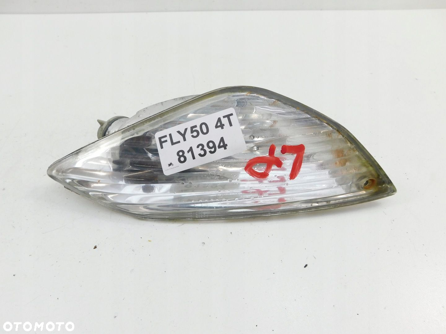 PIAGGIO FLY 50 4T KIERUNKOWSKAZ PRZÓD LEWY - 2