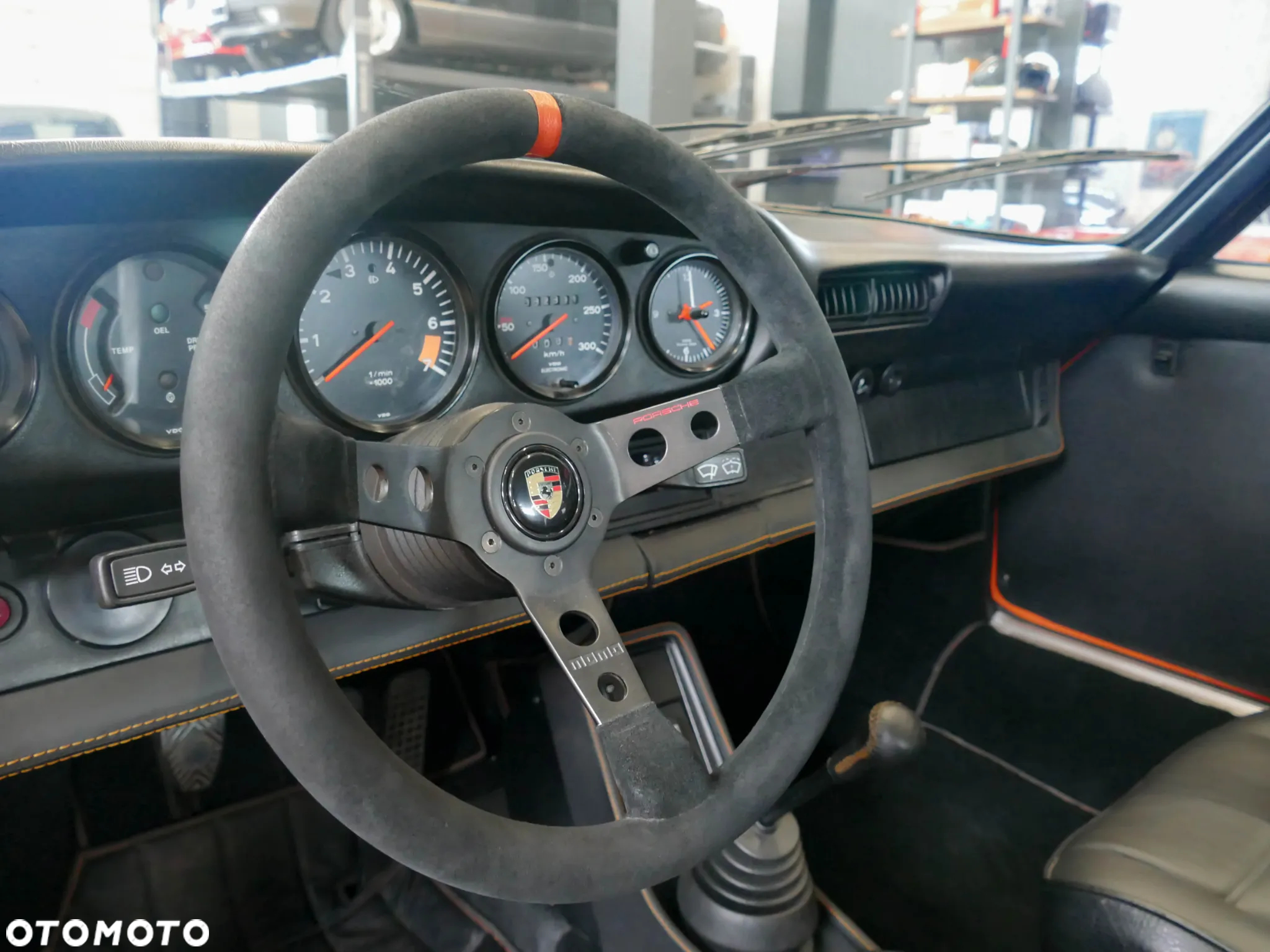 Porsche 911 - 15