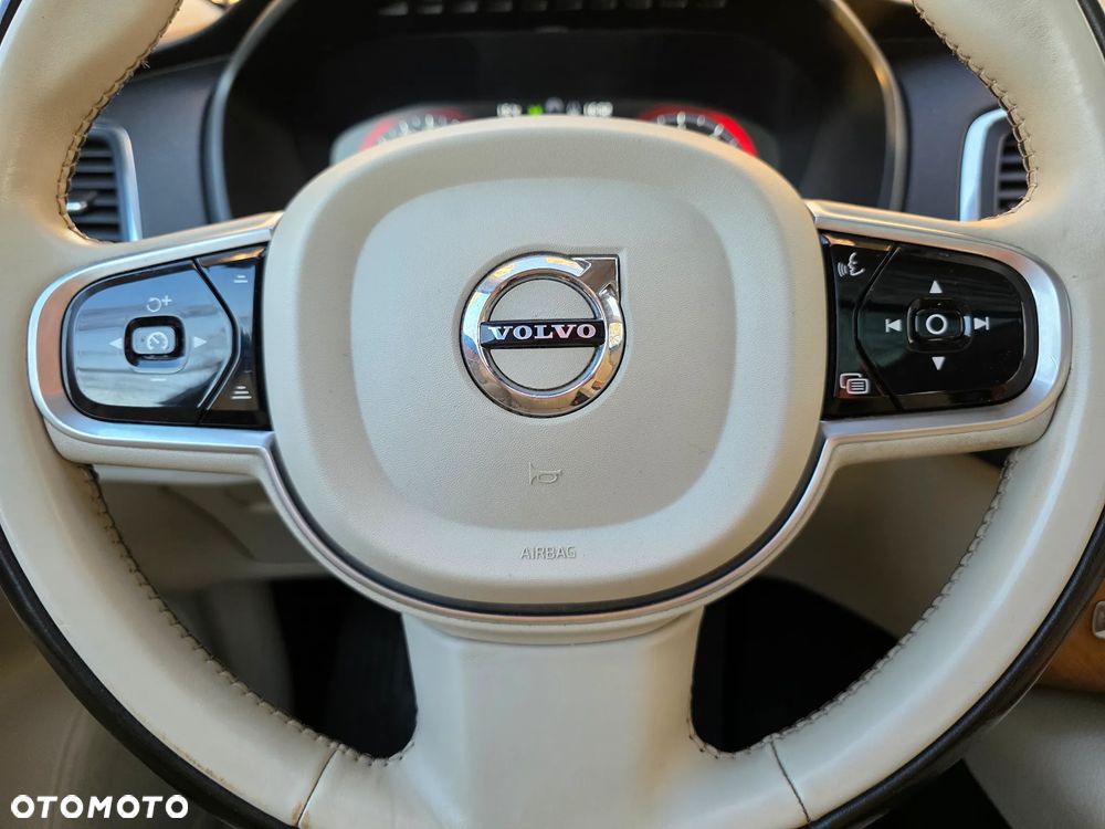 Volvo XC 90 T6 AWD Momentum 7os - 20