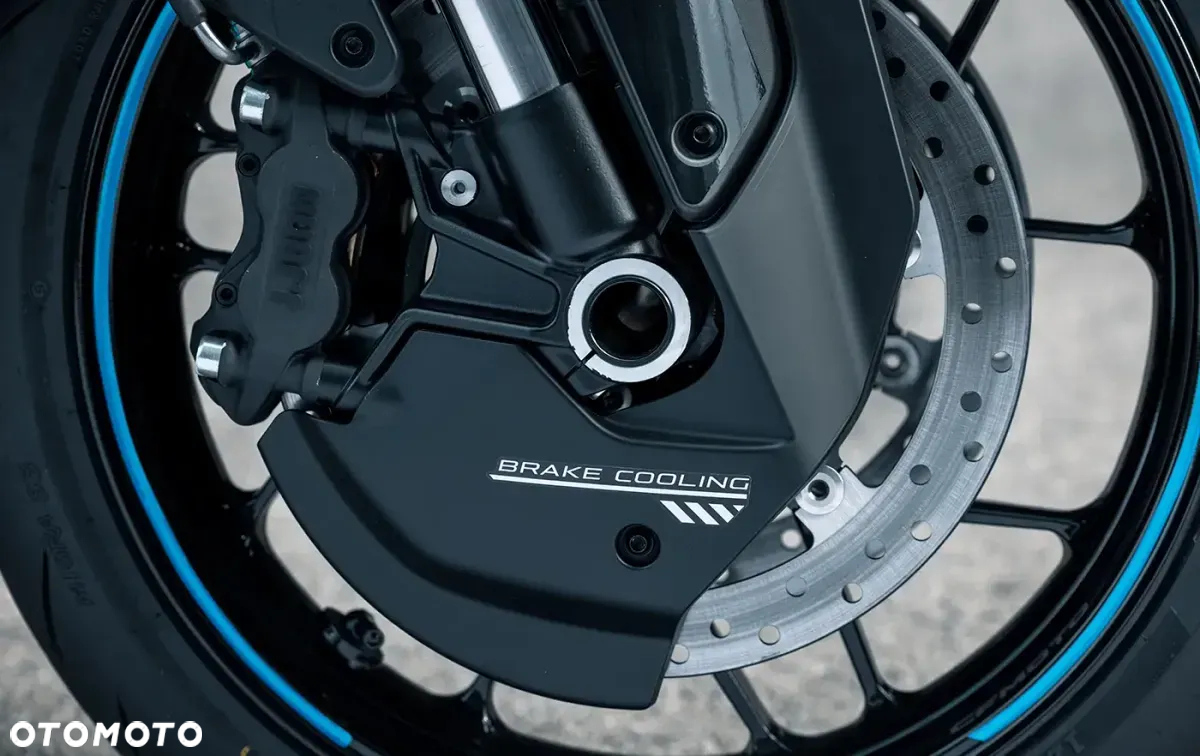 CFMoto 675NK - 3
