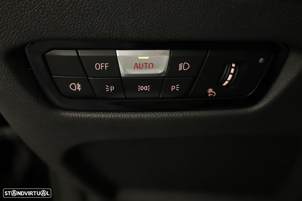 BMW 420 Gran Coupé i Pack Desportivo M Auto - 18