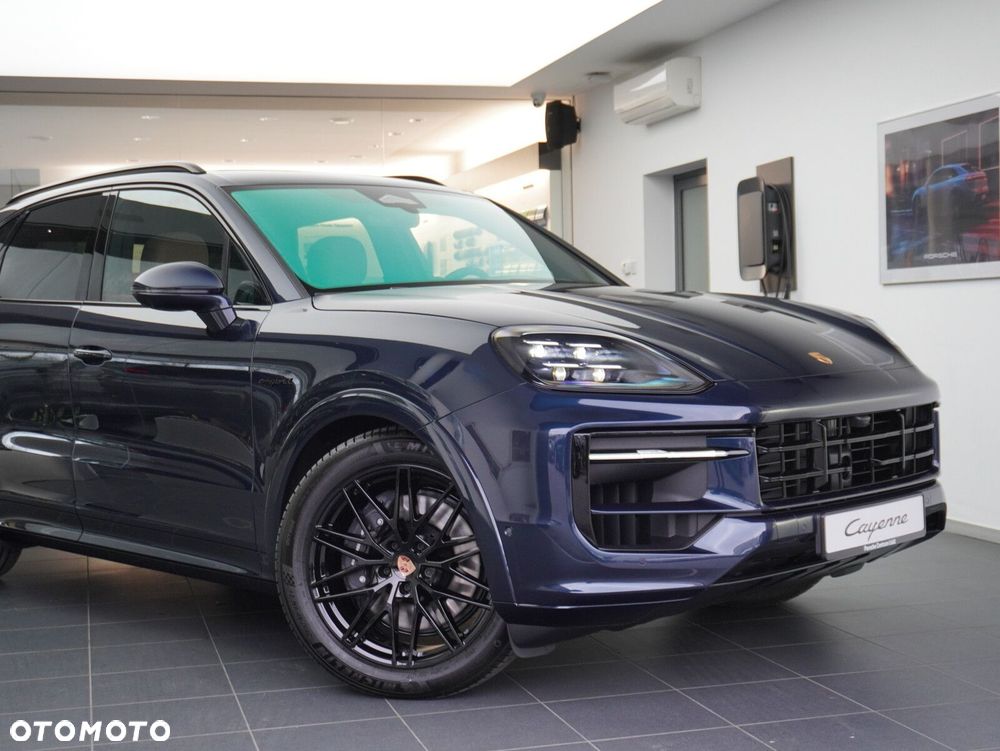 Porsche Cayenne E-Hybrid PHEV Black Edition - 3