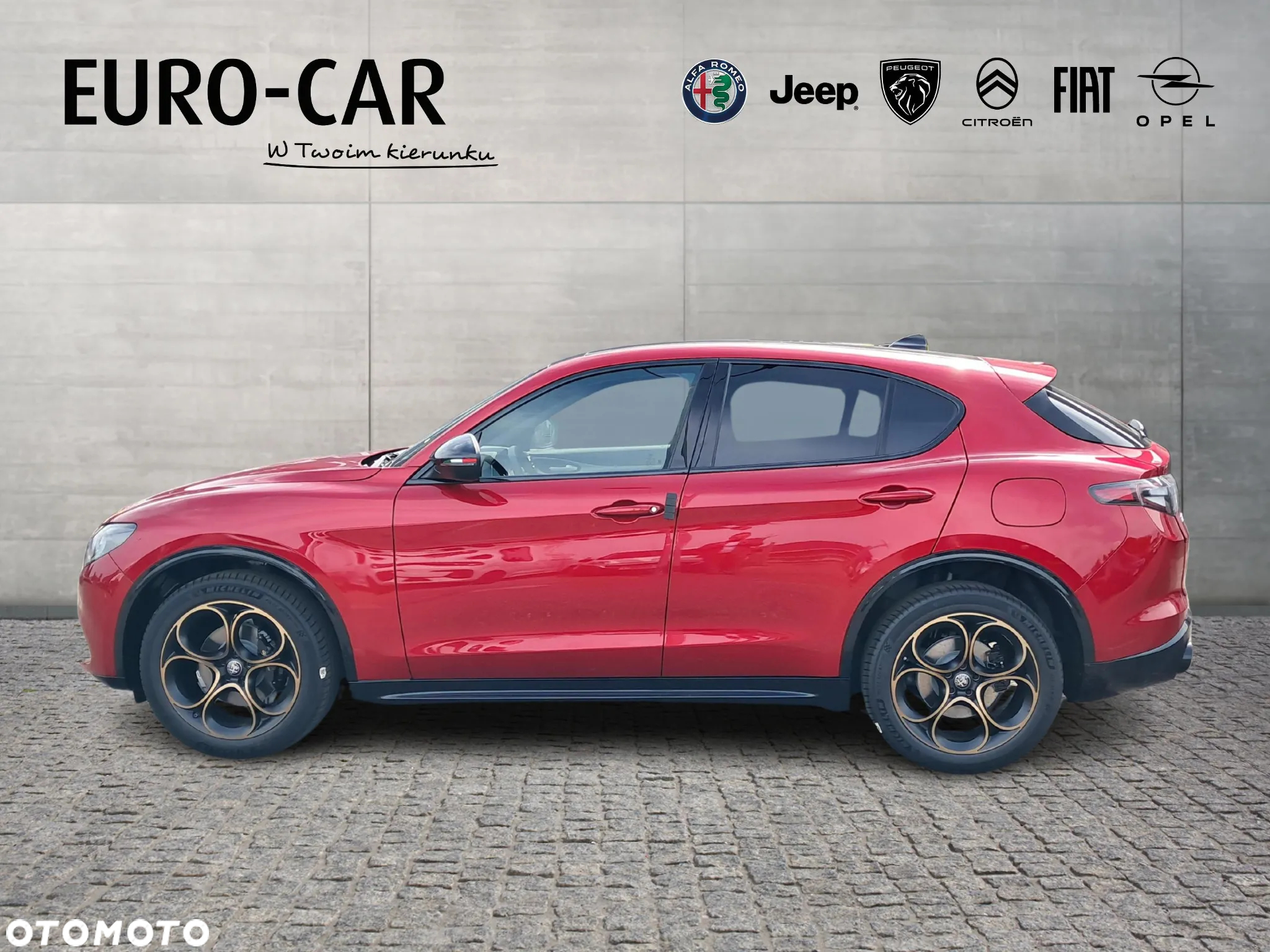 Alfa Romeo Stelvio - 2