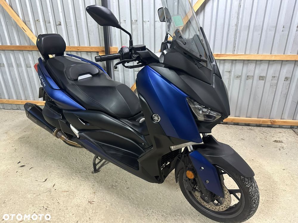 Yamaha X-max - 18