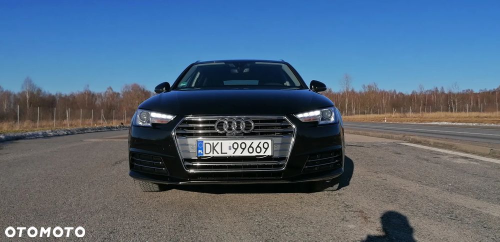 Audi A4 Avant 2.0 TDI Design S tronic - 15