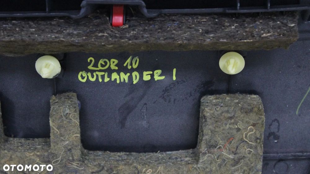 MITSUBISHI OUTLANDER I 03R- TAPICERKA OSŁONA KLAPY BAGAŻNIKA - 3