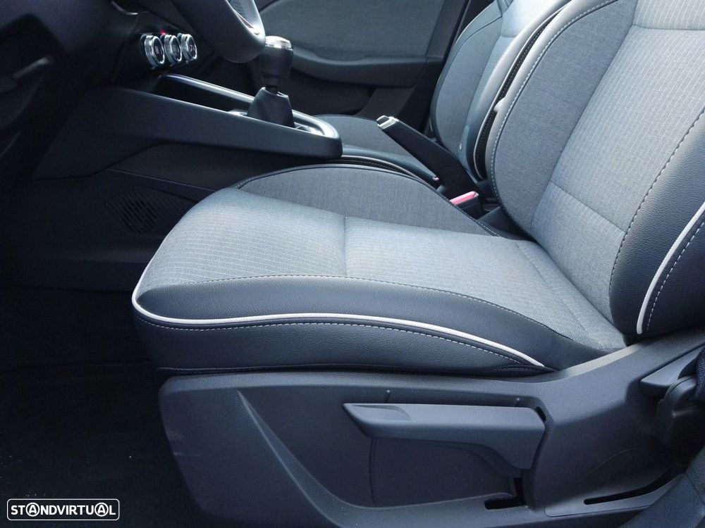 Renault Clio 1.0 TCe Techno Bi-Fuel - 15