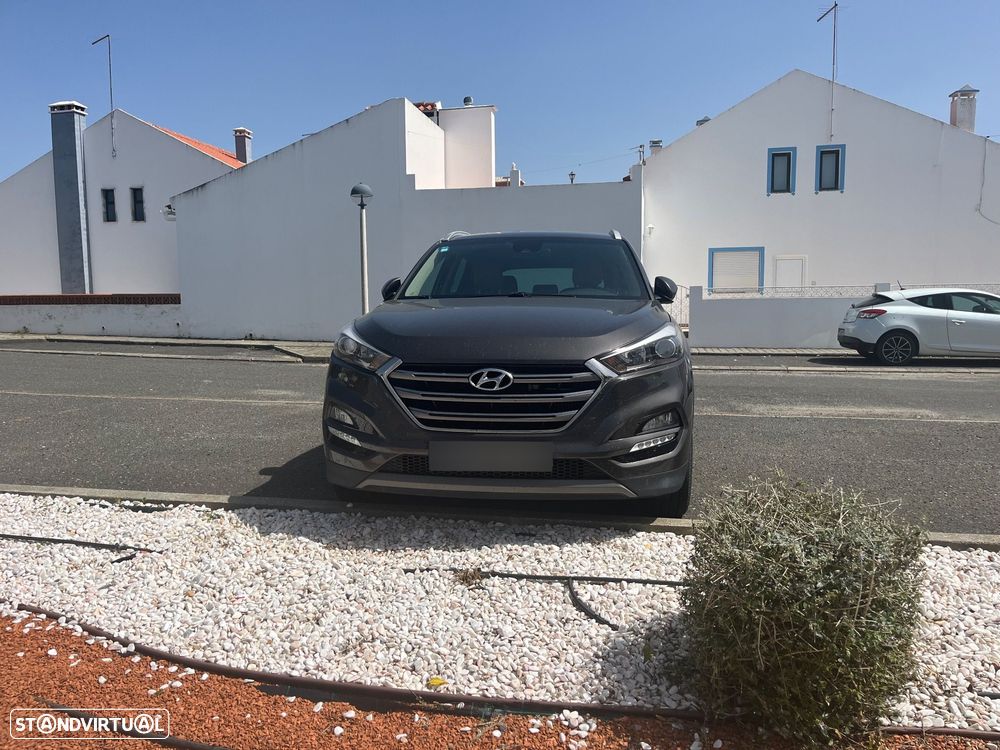 Hyundai Tucson 1.7 CRDi Executive - 4