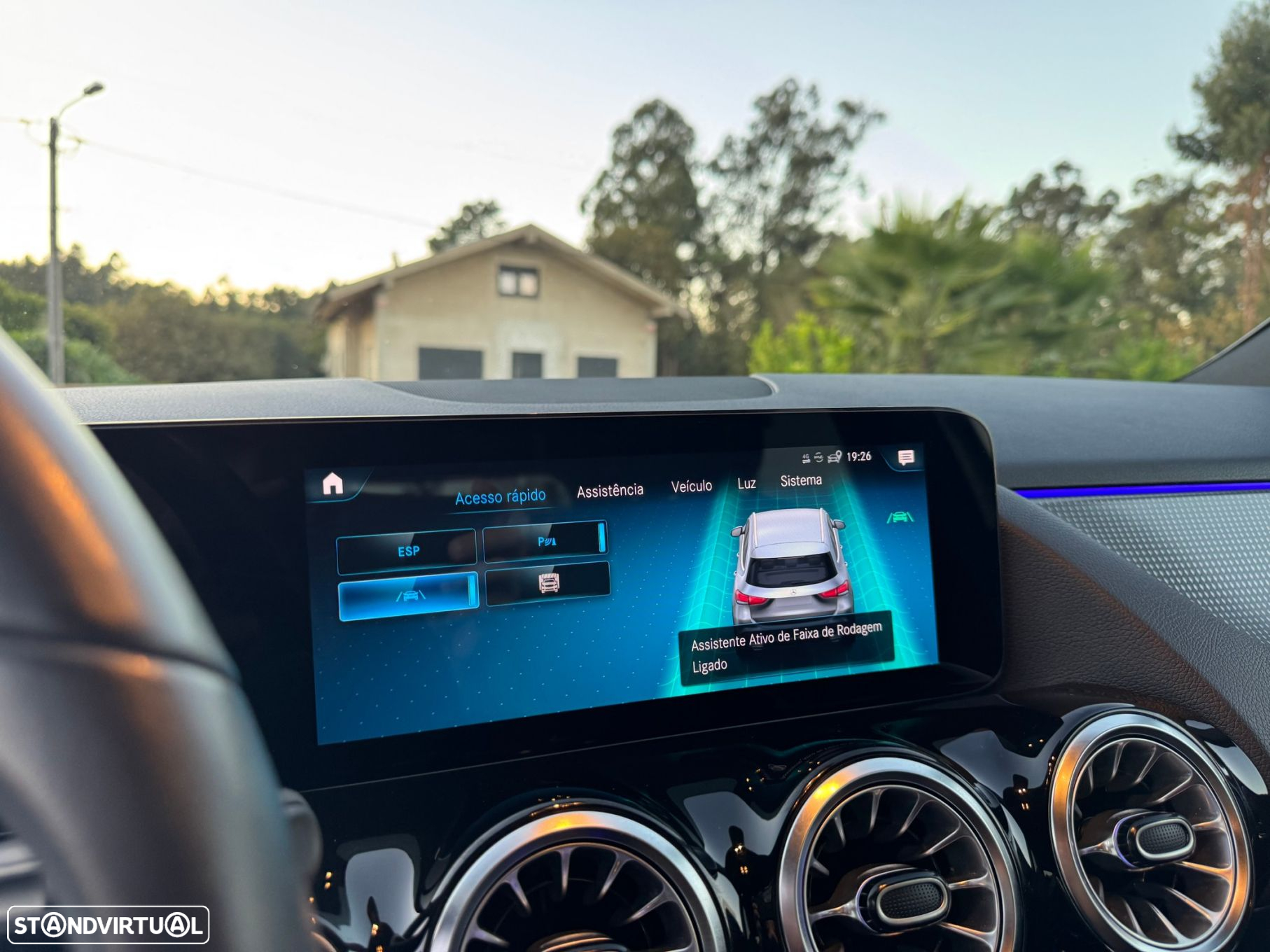 Mercedes-Benz GLA 200 d Progressive - 18