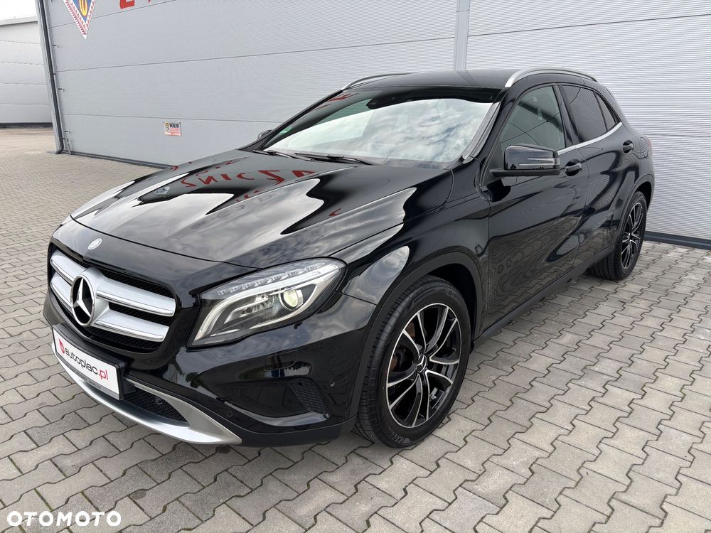 Mercedes-Benz GLA 200 Urban - 7