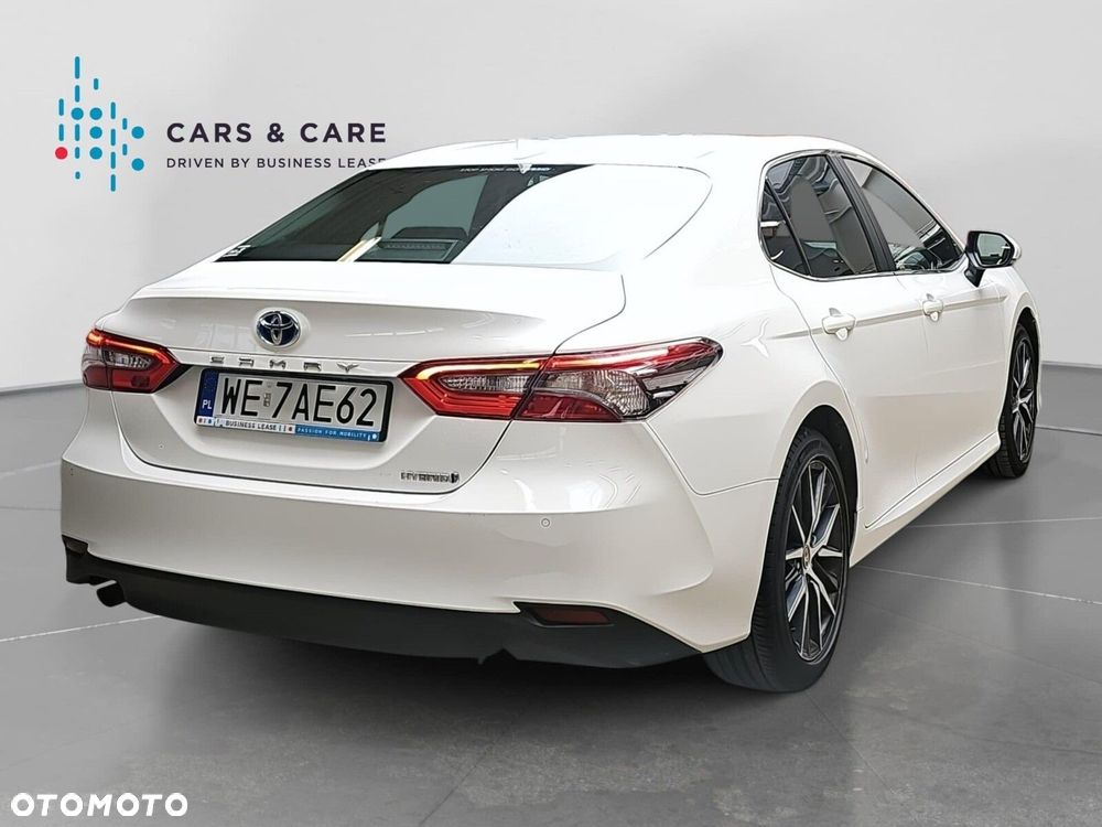 Toyota Camry 2.5 Hybrid Prestige CVT - 22