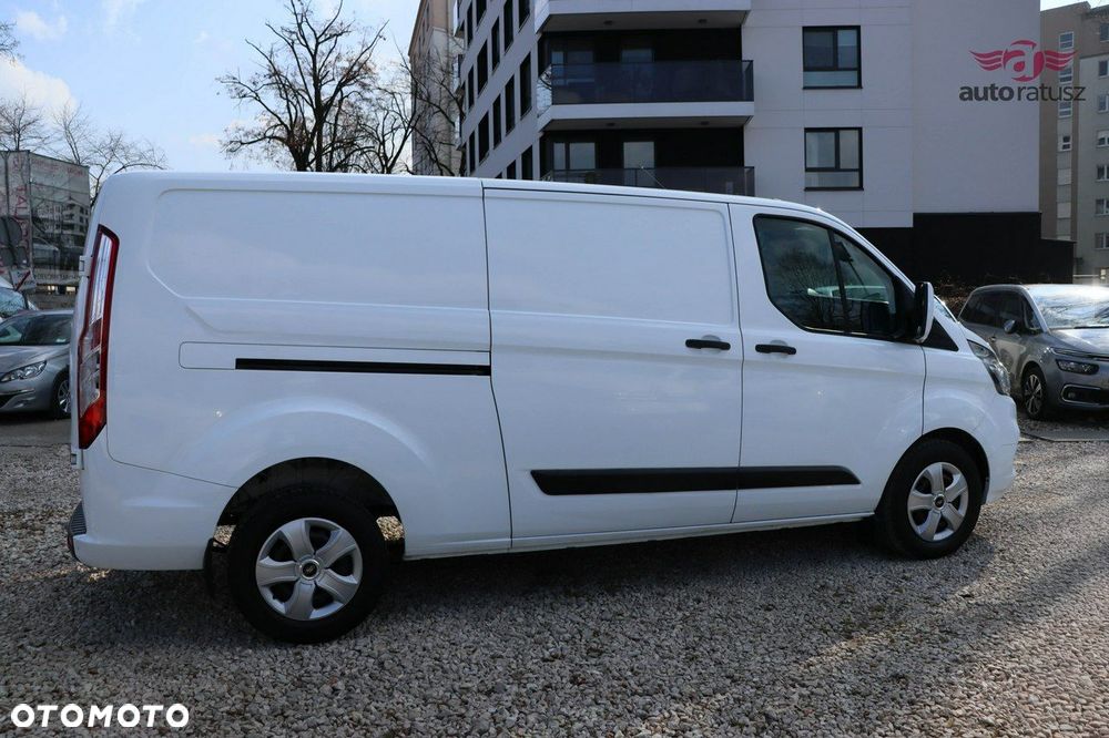 Ford Transit Custom - 8