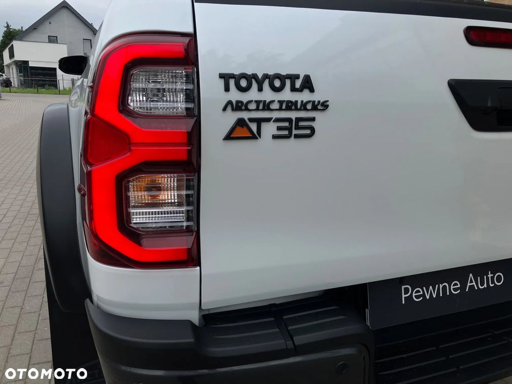 Toyota Hilux 2.8 D-4D Double Cab GR Sport 4x4 - 7