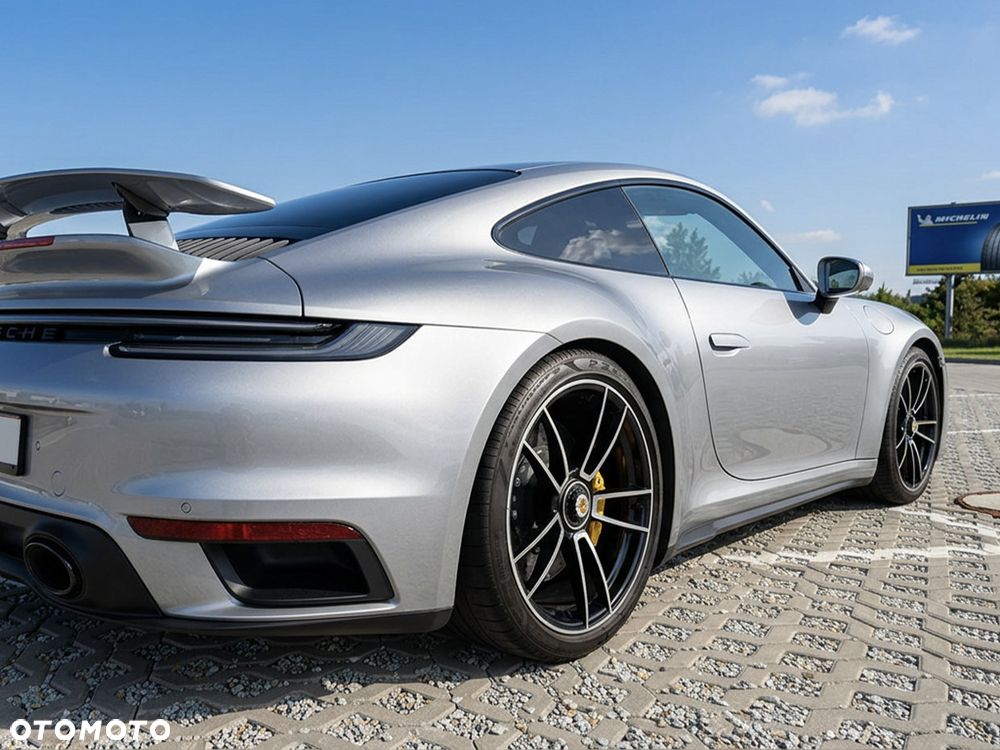 Porsche 911 - 1