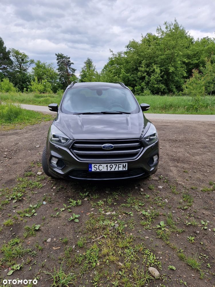 Ford Kuga 2.0 TDCi 4x4 ST-Line - 4