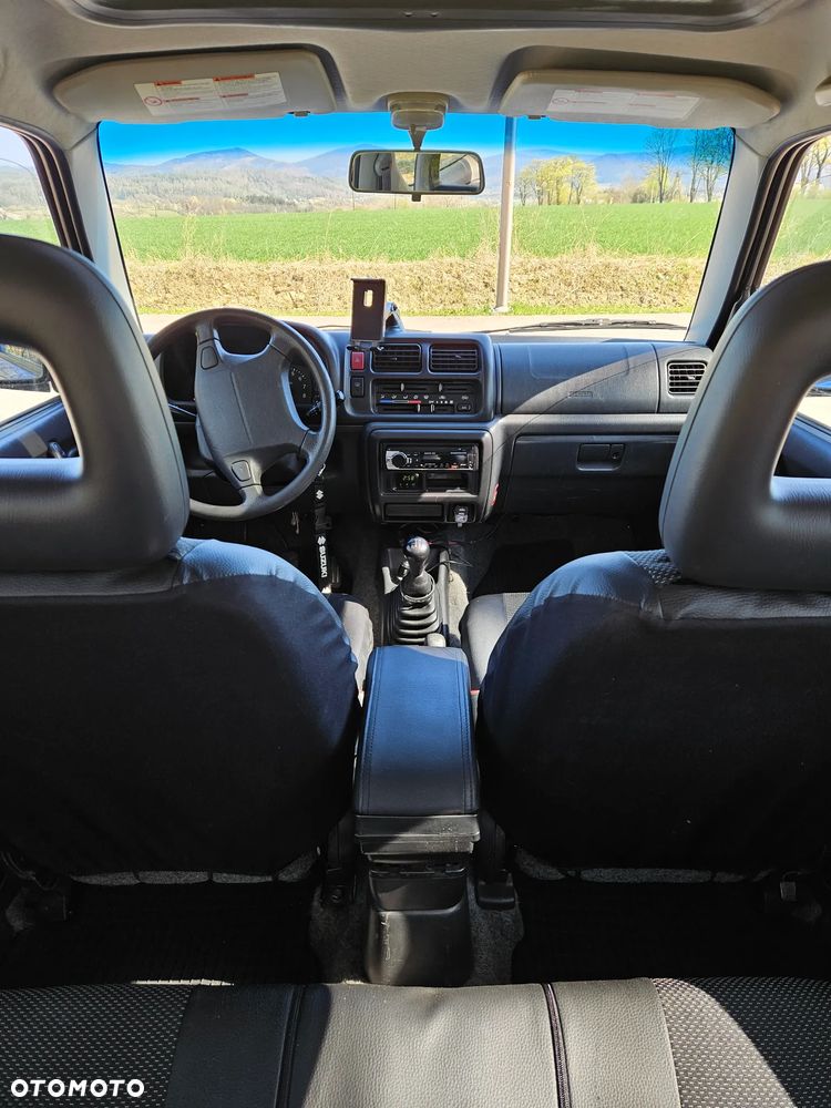 Suzuki Jimny - 23