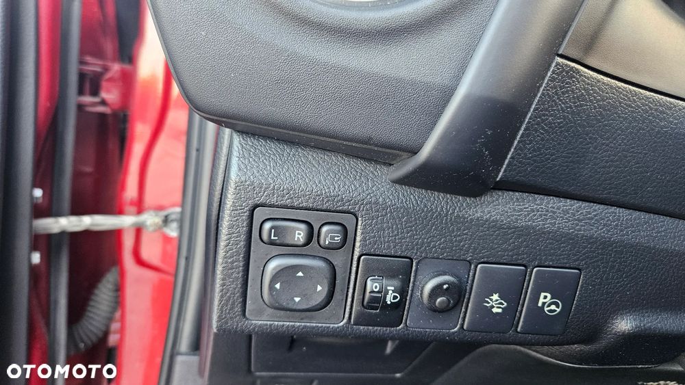 Toyota Auris Hybrid 135 Prestige - 23