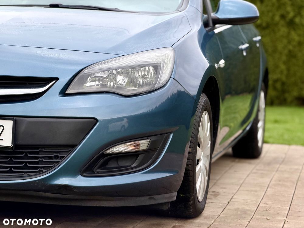 Opel Astra 1.6 Style - 12