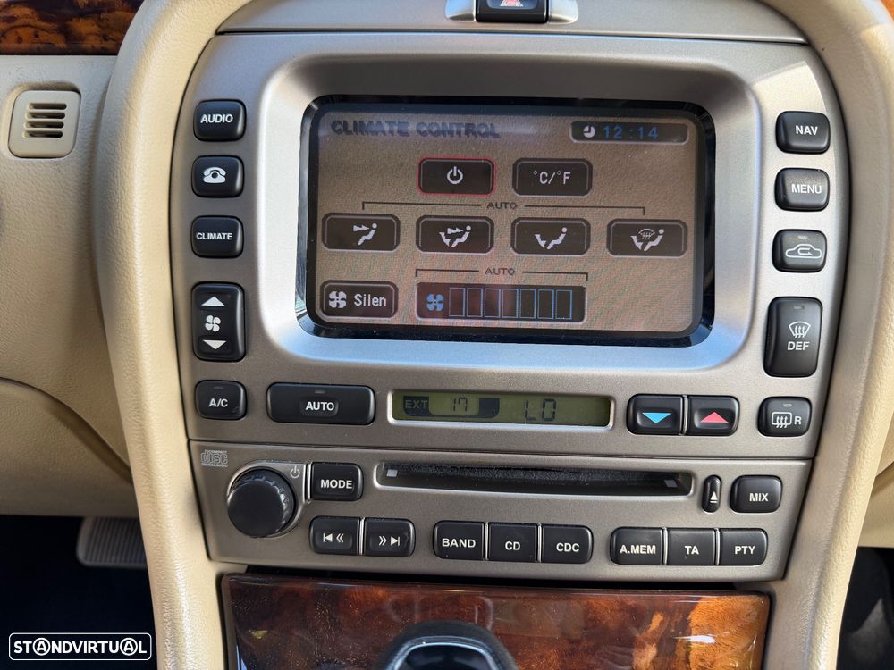 Jaguar X-Type 2.2 D Exclusive Aut. - 12