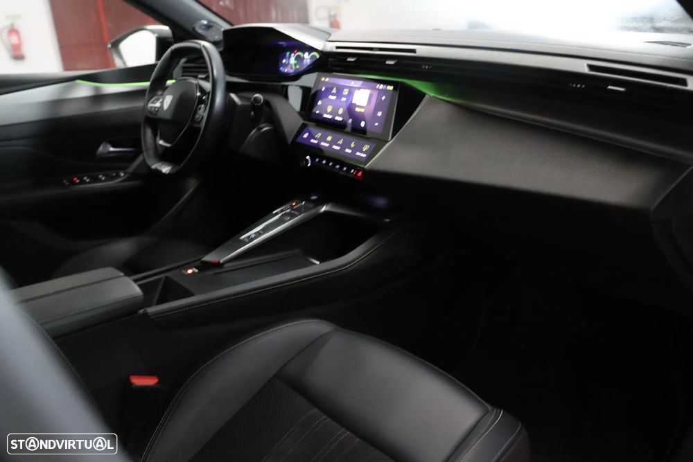 Peugeot 308 225 e-EAT8 GT - 22