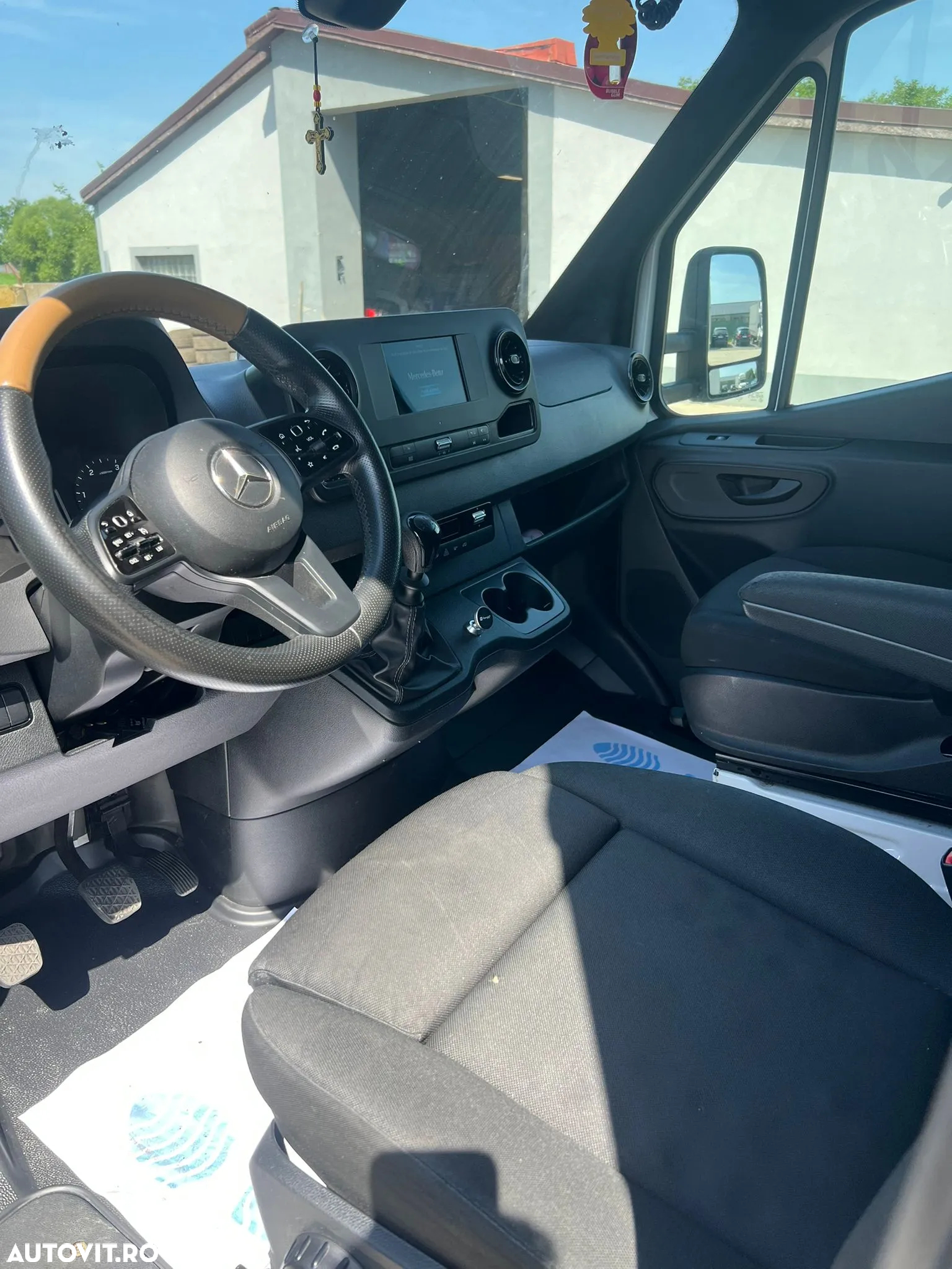 Mercedes-Benz Sprinter 317 - an 2023 - 5