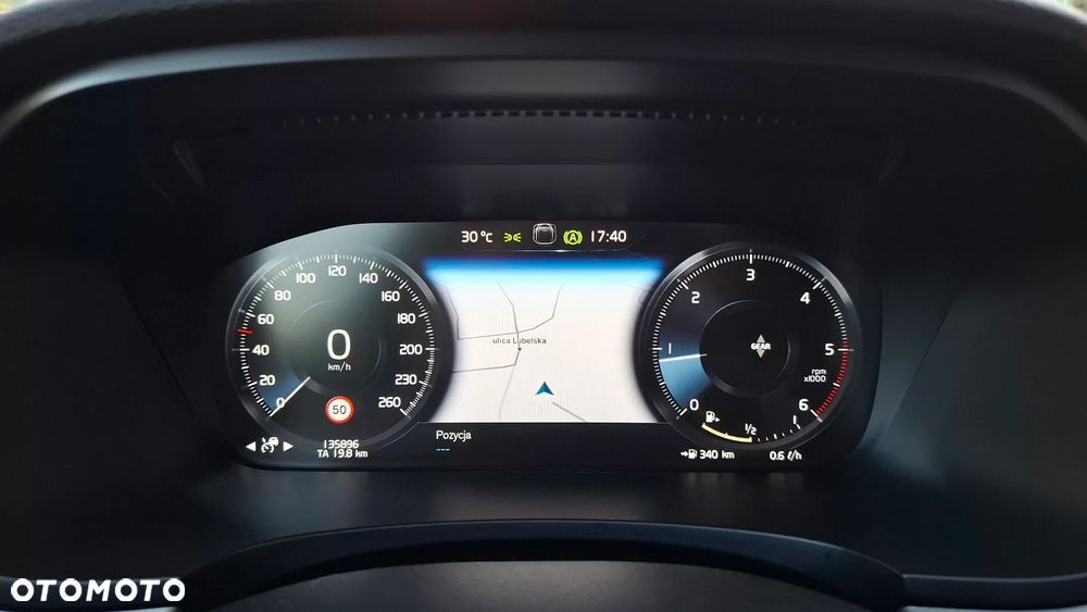 Volvo V90 D3 Momentum - 25