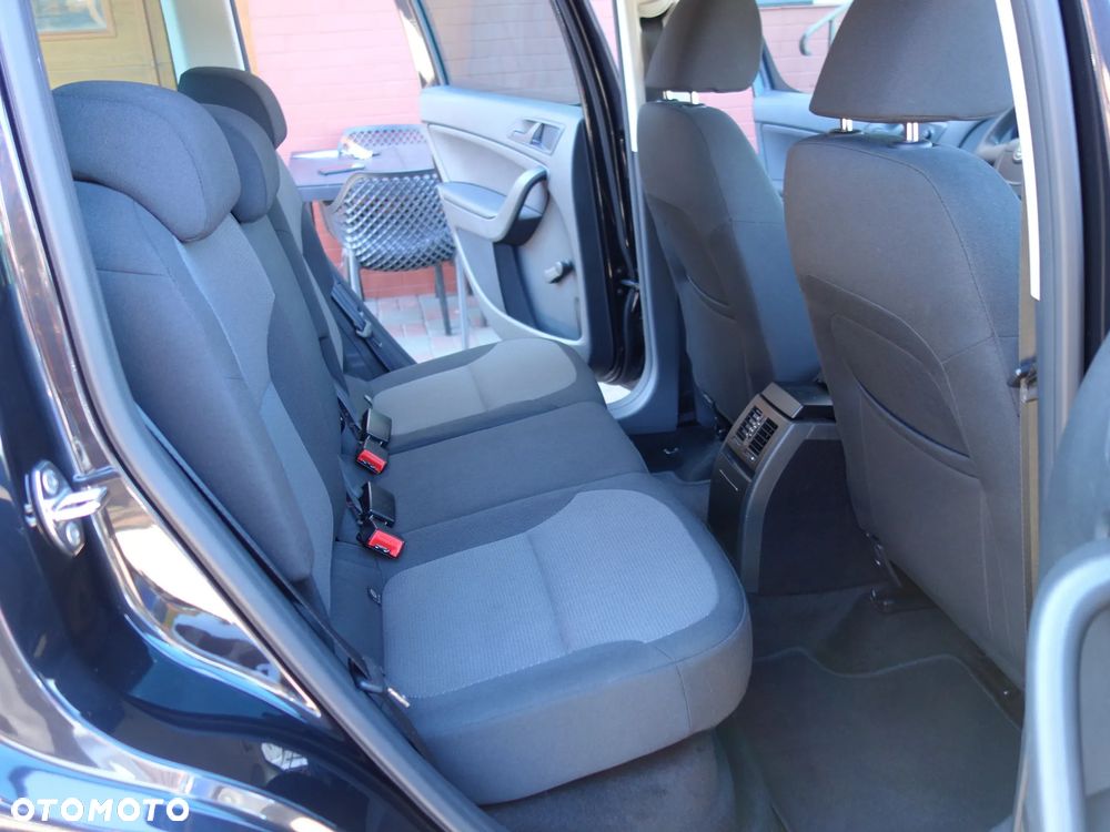 Skoda Yeti 1.2 TSI Elegance PLUS EDITION - 22