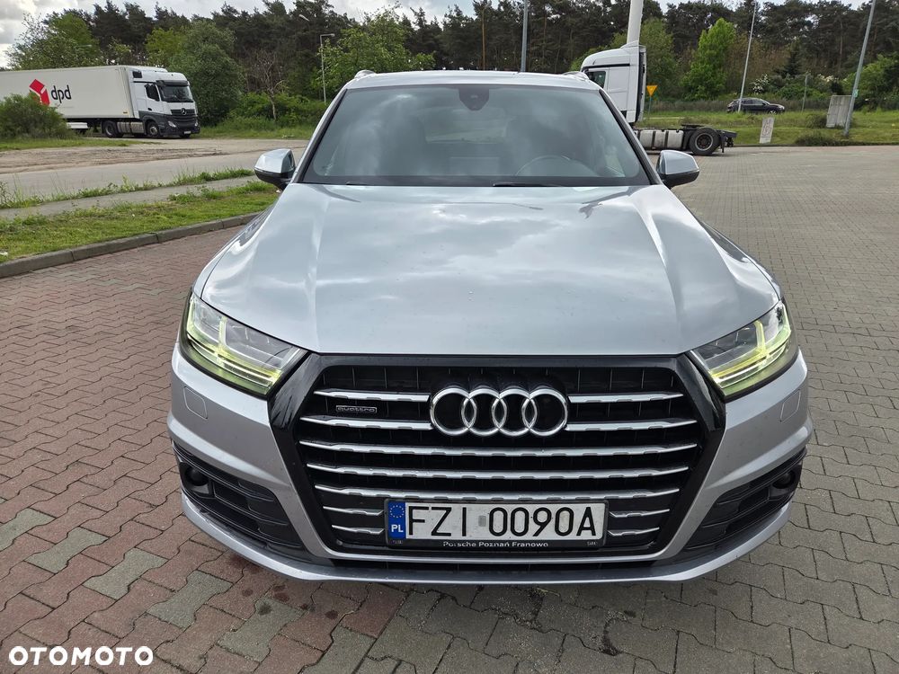 Audi Q7 - 2