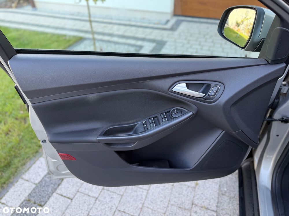 Ford Focus - 14