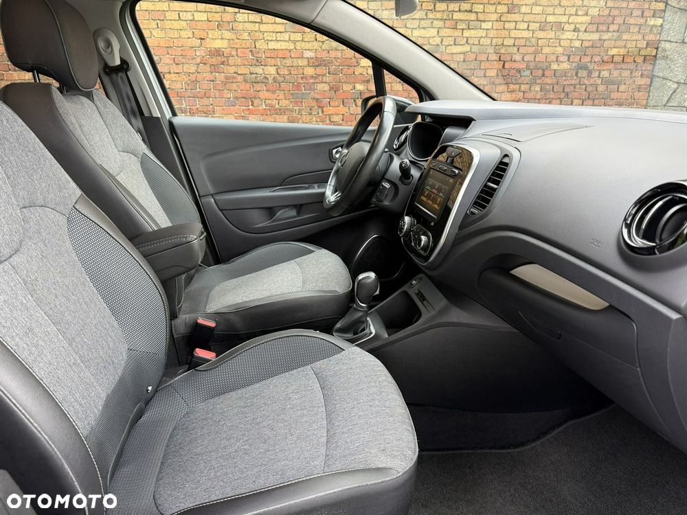 Renault Captur TCe 150 GPF INTENS - 35