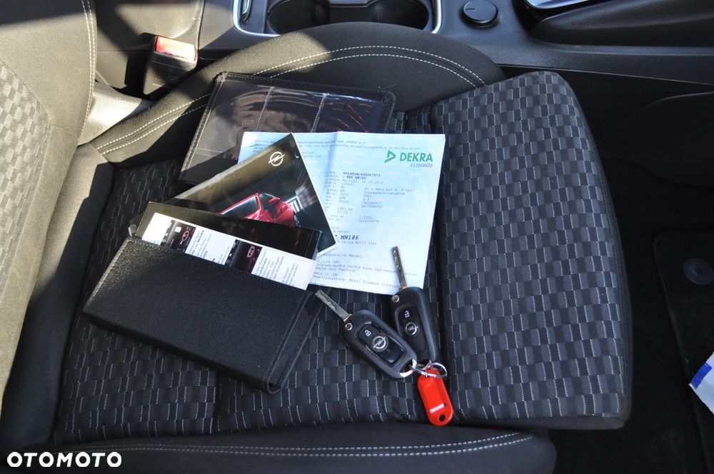 Opel Astra 1.4 Turbo Start/Stop Automatik Ultimate - 31