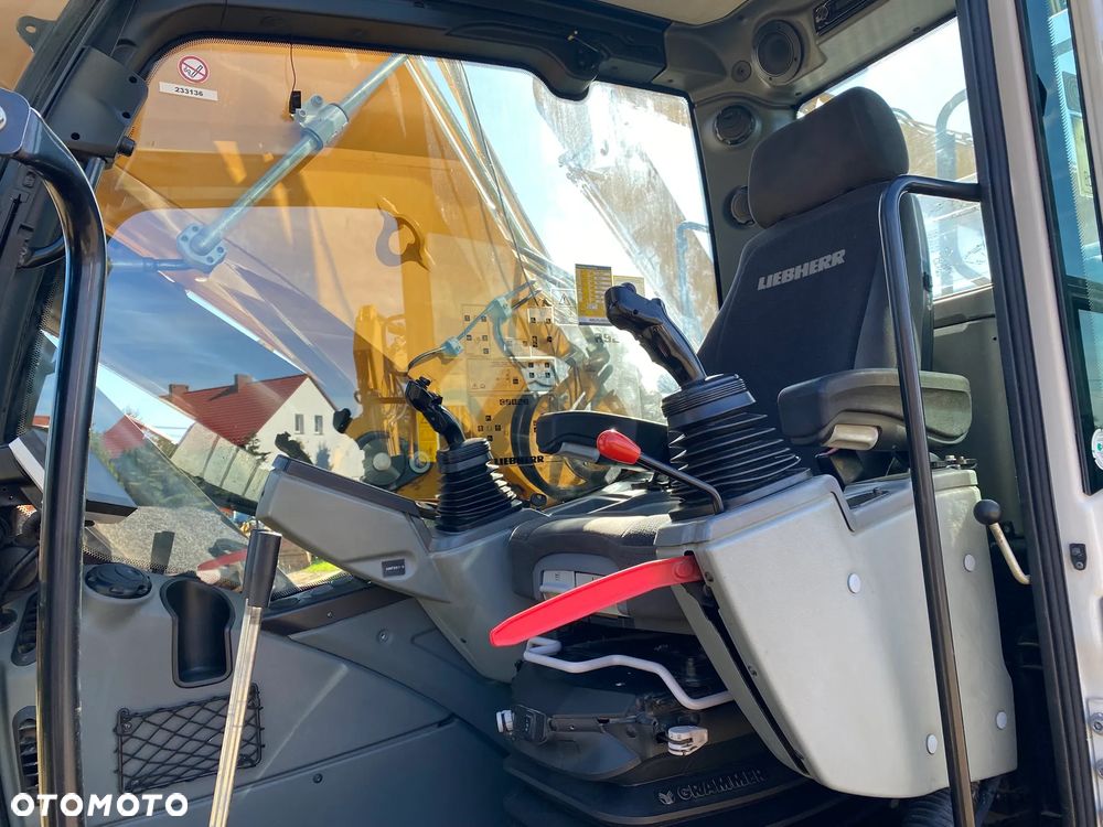 Liebherr R 926 LC, 2019 ROK, RAMIĘ 3X ŁAMANE, Z NIEMIEC, SERWISOWANA W LIEBHERR, PIĘKNY STAN - 19