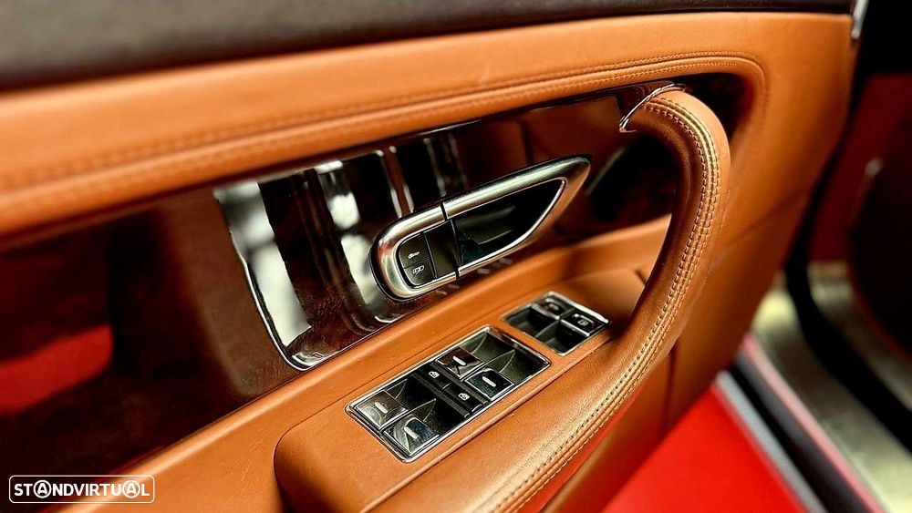 Bentley Continental GT - 11